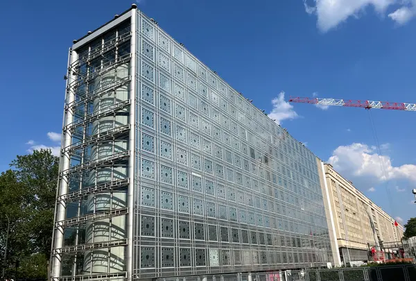 アラブ世界研究所