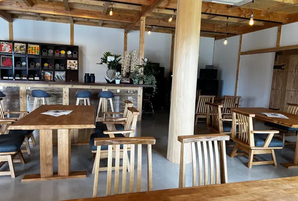 Cafe De Chillin'（カフェ デ チリン）