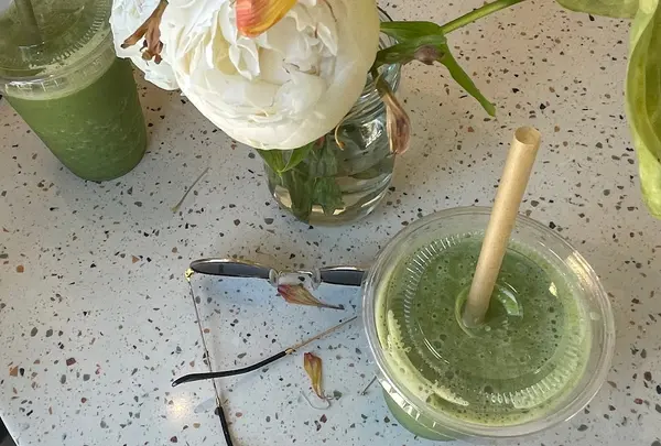 COSMOS JUICE TOMIGAYA