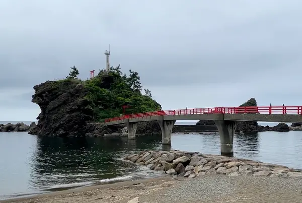 弁天岩