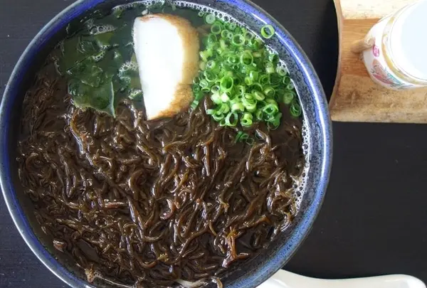 お食事処 味咲