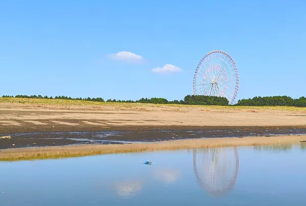 長生館の流しそうめん