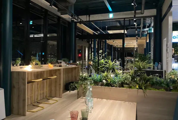DINING&CAFE SANDBOX 1F (ダイニングカフェ サンドボックス )