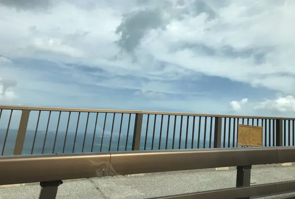ニライカナイ橋