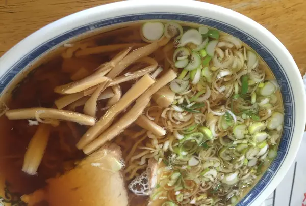 2日目 昼 ラーメンまるき