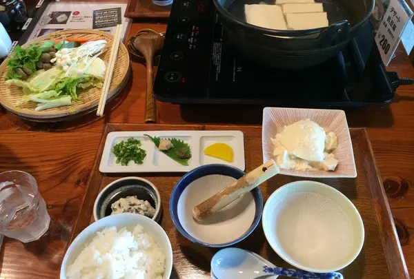 嬉野    湯豆腐   平川