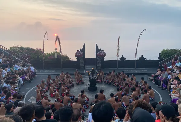ウルワツ寺院（Uluwatu Temple）