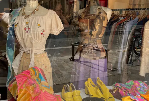 RoseMarket Vintage