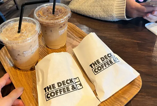 ザ デック コーヒー&パイ（THE DECK COFFEE & PIE）