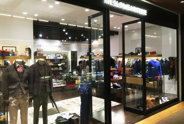 THE SLOWEAR STORE 東京ミッドタウンガレリア店