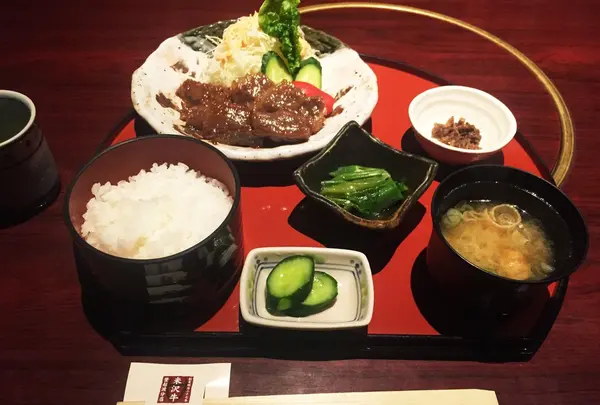 登起波分店 登