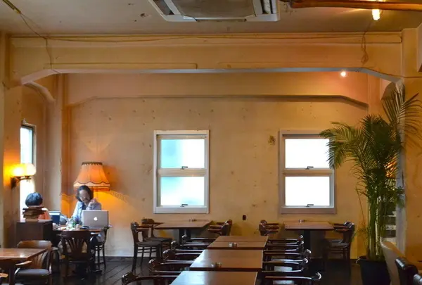 tokyo salonard cafe:dub トウキョウ サロナード カフェ ダブ