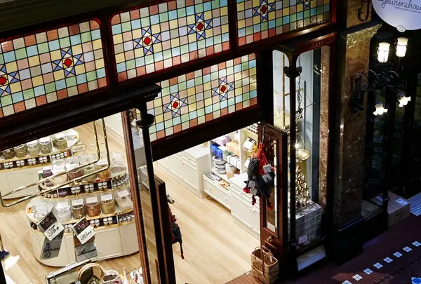Gewürzhaus Herb & Spice Merchants - Strand Arcade
