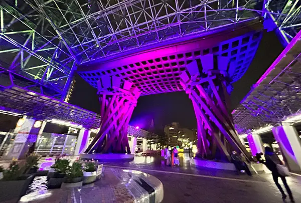 金沢駅