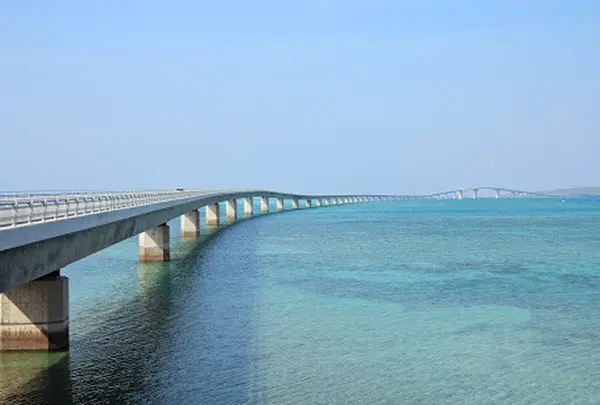 伊良部大橋