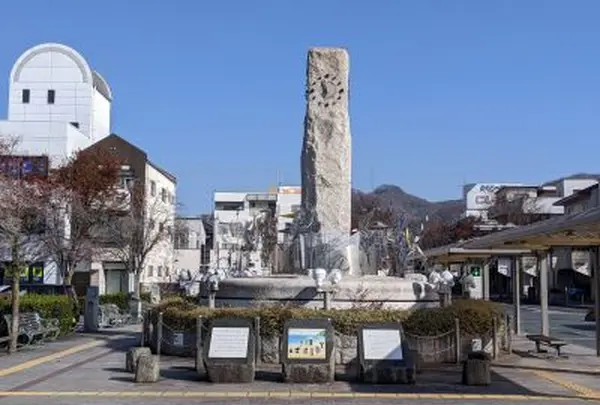 白石踊からくり時計台