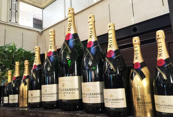 オールデイダイニングラジョウ