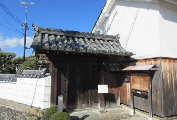 旧萱野家（大石順教尼の記念館）