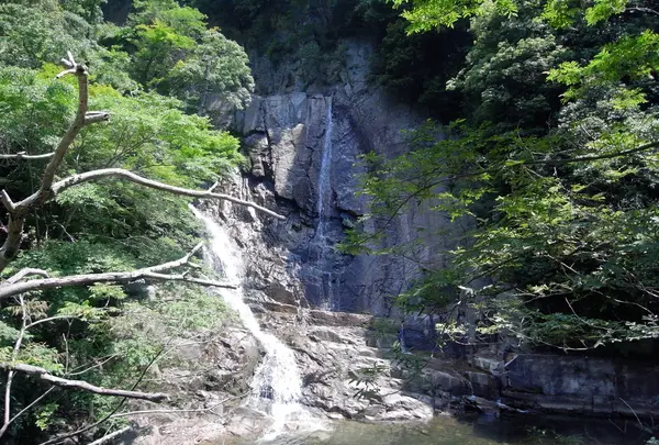 神戸岩