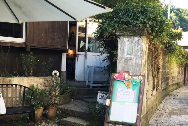 カフェ 坂の下