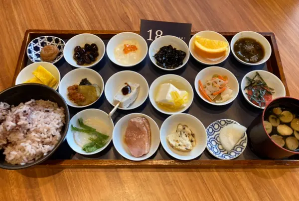 築地本願寺カフェTsumugi(紬)