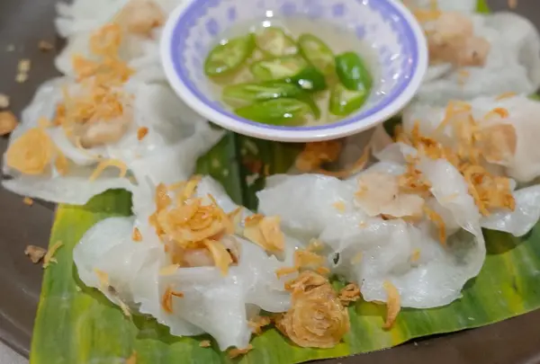Nhà hàng Cánh Buồm Trắng - White Sails restaurant - Nhà hàng hải sản Hội An - ホイアンの名物料理