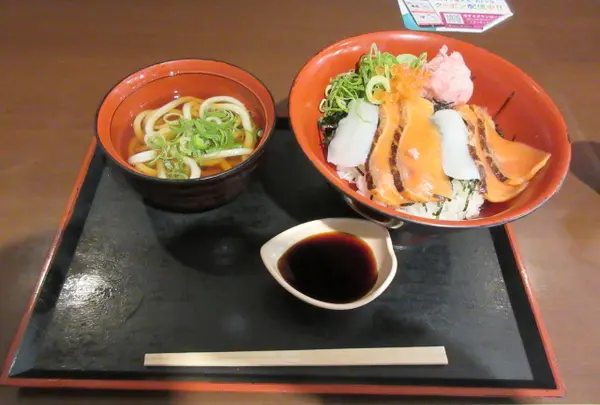 うどんの祥 かな泉