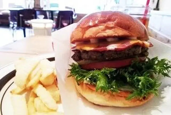 TIN'z Burger Marketの写真・動画_image_156388
