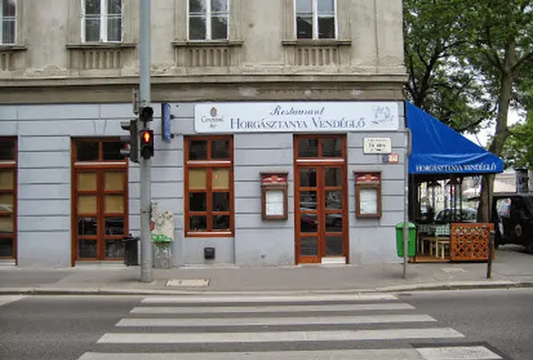 Horgásztanya Étterem