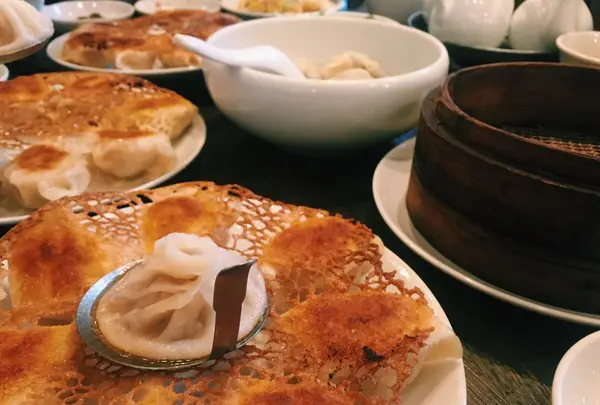 大連餃子基地 DALIAN 麻布十番店の写真・動画_image_157621