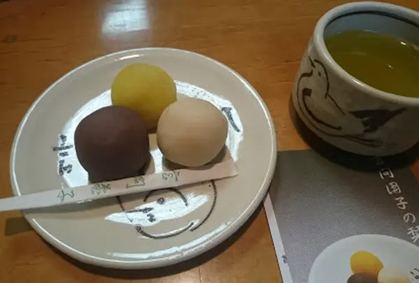 言問団子