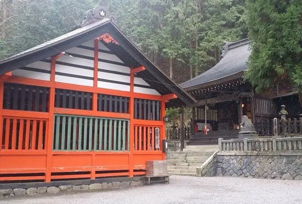 鎮神社