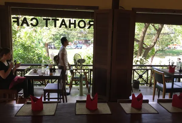 Rohatt Cafe
