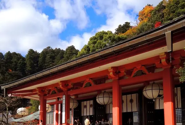 鞍馬寺から鞍馬駅へ下る