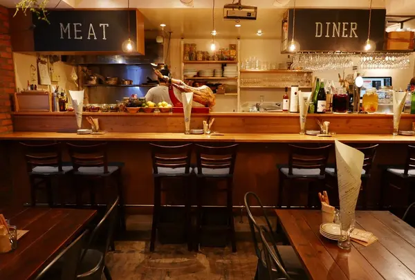 Wine & Fun Bistro en