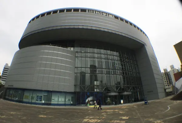 大阪市立科学館