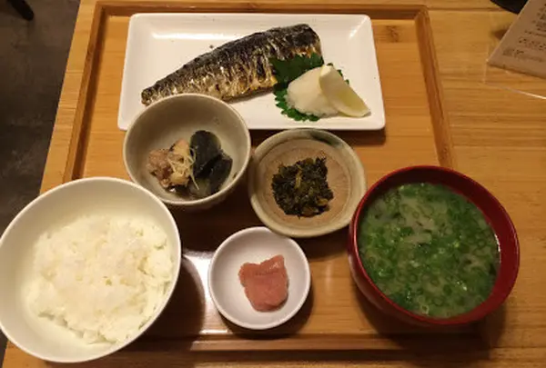 ごはん家椒房庵