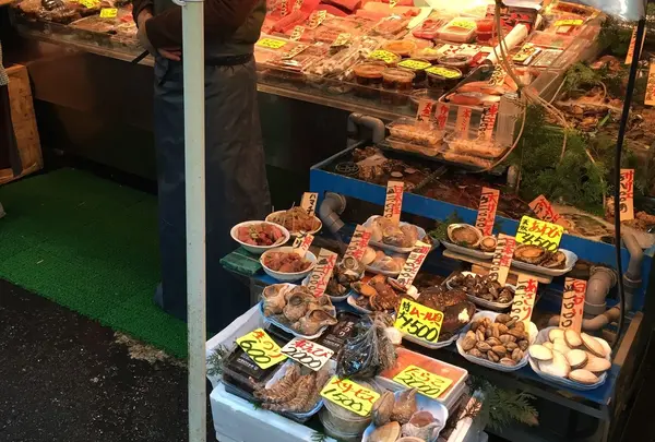 まぐろ屋斉藤水産（株）
