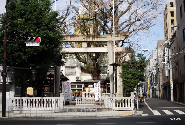 鳥越神社