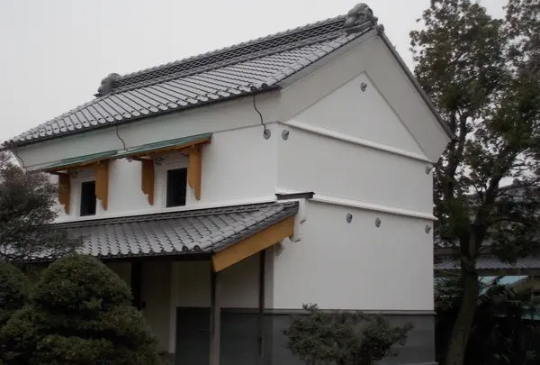 大栄窯業（株）