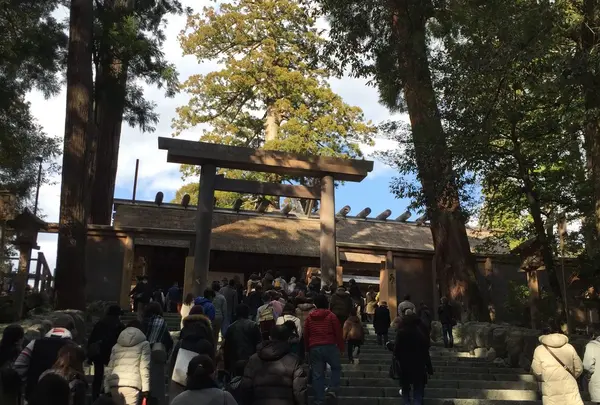 伊勢神宮