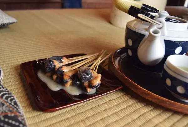あぶり餅 一和(一文字屋和輔)