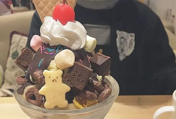 オールシーズカフェ