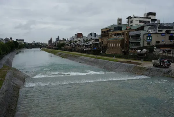 三条大橋