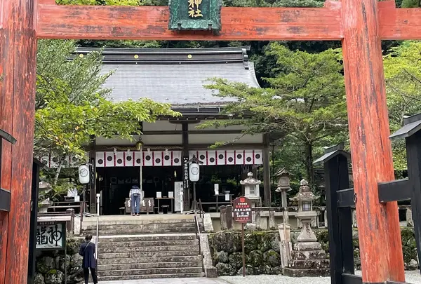 丹生川上神社中社社務所