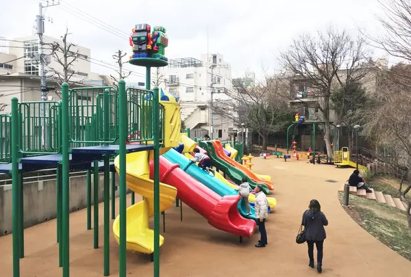 ロボット（ロボロボ）公園（正式名 さくら坂公園）の写真・動画_image_170059