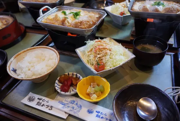 田むら銀かつ亭