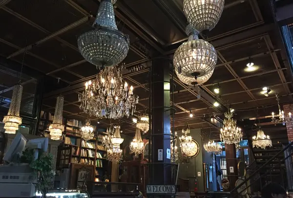 THE GLOBE（グローブ・カフェ）
