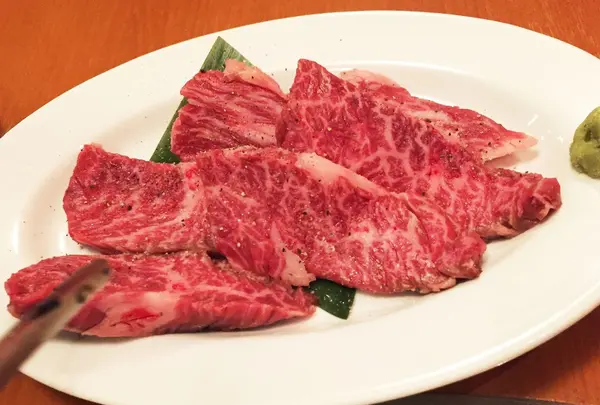 焼肉 芝浦 三宿店