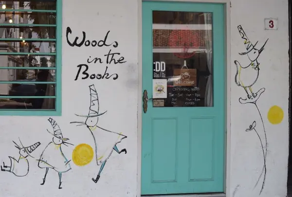Woods in the Booksの写真・動画_image_171319